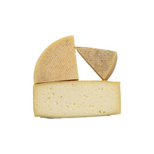 Cargar la imagen en el visor de la galería, Queso de Oveja Semicurado